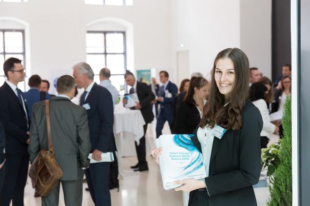 © www.photo-simonis.com und © avantsmart e.U.