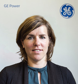 DIin (FH), Dipl.-Bw. in (FH) Annika Schirmer